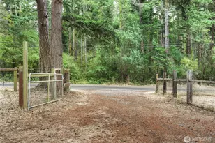 2725 Hunt Rd, Oak Harbor, WA 98277 - Photo 34