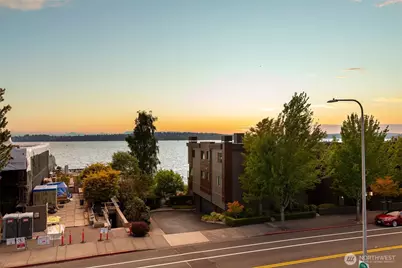 832 Lake Street S, Kirkland, WA 98033 - Photo 4