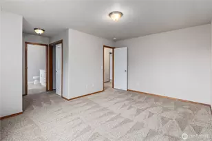 9348 11th St NE, Lake Stevens, WA 98258 - Photo 32