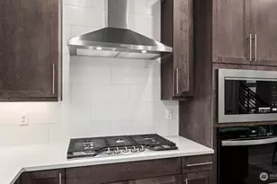 3813 194th Ln SE, Bothell, WA 98012 - Photo 8