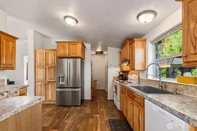 114 St Lawrence Drive, Onalaska, WA 98570 - Photo 8