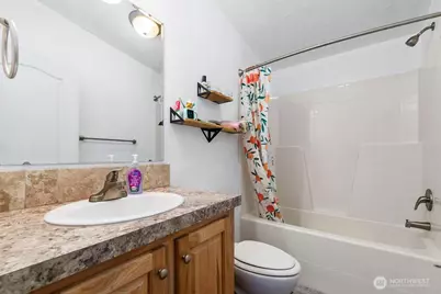 114 St Lawrence Drive, Onalaska, WA 98570 - Photo 16