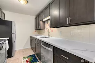 5722 122nd Pl SE, Bellevue, WA 98006 - Photo 10