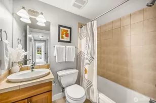 3219 21st Ave W, Seattle, WA 98199 - Photo 20