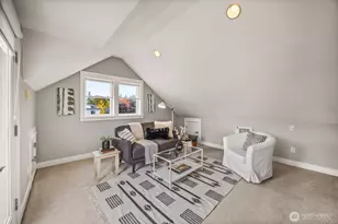 3219 21st Ave W, Seattle, WA 98199 - Photo 24