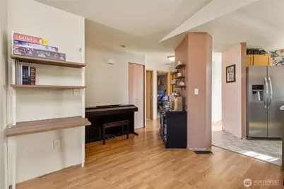 10207 59th Dr NE, Marysville, WA 98270 - Photo 8