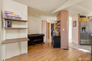 10207 59th Dr NE, Marysville, WA 98270 - Photo 8