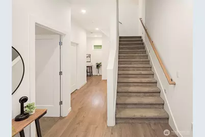 1494 NW 75th Street, Seattle, WA 98117 - Photo 8