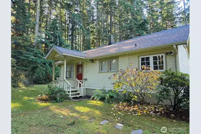 3306 S Camano Drive #B, Camano Island, WA 98282 - Photo 4