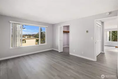 3600 25th Avenue W, Seattle, WA 98199 - Photo 6