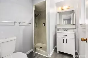 3600 25th Ave W, Seattle, WA 98199 - Photo 8