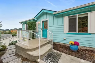 2322 44th Ln SW, Tumwater, WA 98512 - Photo 2