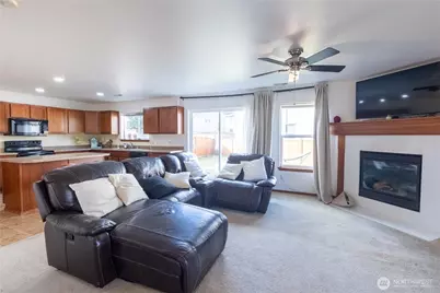 20202 48th Avenue E, Spanaway, WA 98387 - Photo 8