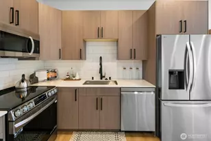 2805 S Grand St, Seattle, WA 98144 - Photo 10