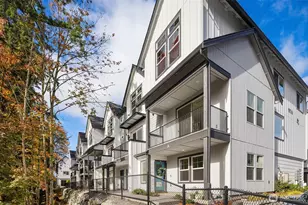 9016 NE 203rd Ct, Bothell, WA 98011 - Photo 1