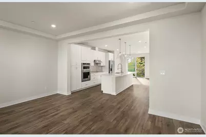 9016 NE 203rd Court #B, Bothell, WA 98011 - Photo 6