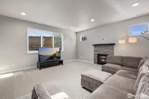 3819 82nd Dr NE, Marysville, WA 98270 - Photo 2