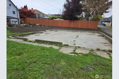 2431 Pine Street, Everett, WA 98201 - Photo 26