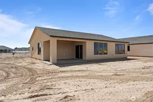 1161 E Mt Hood St, Othello, WA 99344 - Photo 28