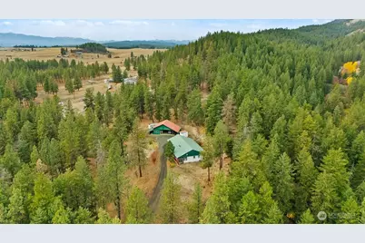 17307 Highway 97, Cle Elum, WA 98922 - Photo 2