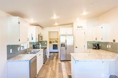 1522 W 15th Street, Port Angeles, WA 98363 - Photo 4