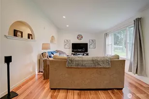 12703 145th St E, Puyallup, WA 98374 - Photo 6