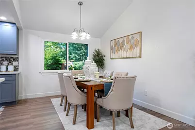 11527 113th Pl NE, Kirkland, WA 98033 - Photo 8