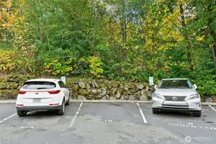 18707 SE Newport Way, Issaquah, WA 98027 - Photo 24