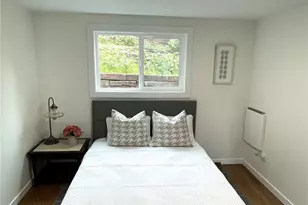 2220 14th Ave W, Seattle, WA 98119 - Photo 10