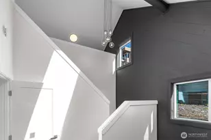 2220 14th Ave W, Seattle, WA 98119 - Photo 12