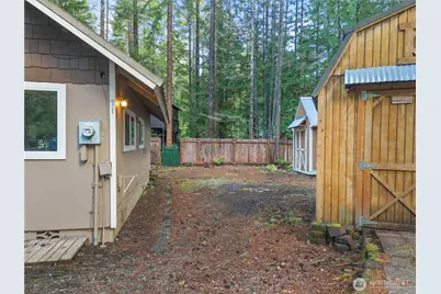 71 N Hamma Hamma Drive E, Hoodsport, WA 98548 - Photo 20