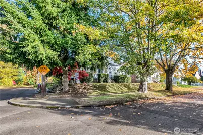 3421 N 8th Street, Tacoma, WA 98406 - Photo 2