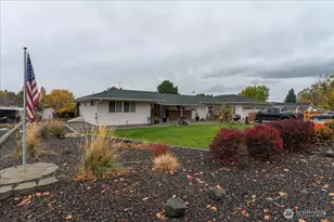 20271 Linden Rd NW, Soap Lake, WA 98851 - Photo 2