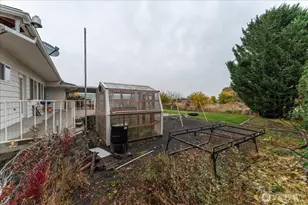 20271 Linden Rd NW, Soap Lake, WA 98851 - Photo 6