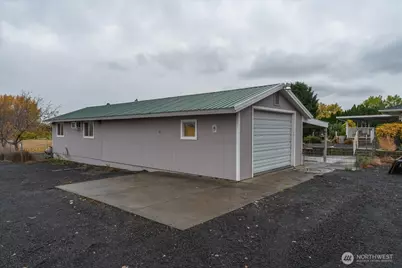 20271 Linden Road NW, Soap Lake, WA 98851 - Photo 10