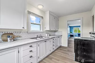 160 Maple Street, Cathlamet, WA 98612 - Photo 12