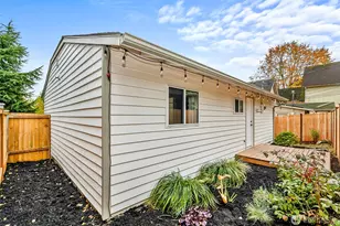 4512 S 3rd Ave, Everett, WA 98203 - Photo 32