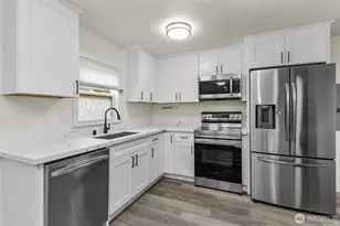 4512 S 3rd Ave, Everett, WA 98203 - Photo 16