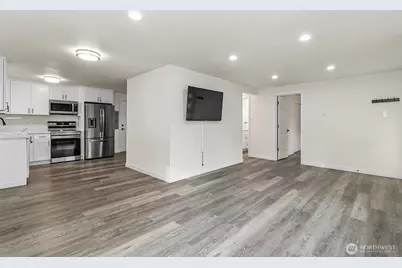 4512 S 3rd Avenue #C, Everett, WA 98203 - Photo 10