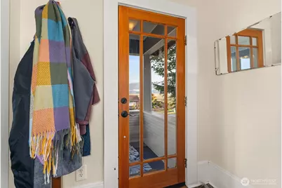 716 First Street W, South Bend, WA 98586 - Photo 4