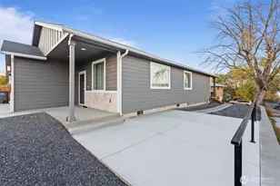 516 W Main Ave, Soap Lake, WA 98851 - Photo 2