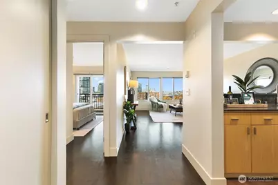 1711 E Olive Way #311, Seattle, WA 98102 - Photo 4