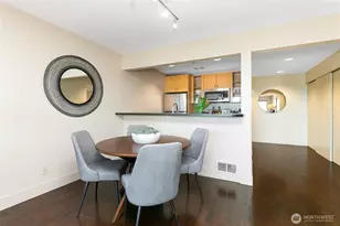 1711 E Olive Wy, Seattle, WA 98102 - Photo 12