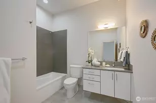 3516 NE 87th St, Seattle, WA 98115 - Photo 6