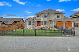 329 Burke Dr, Camano Island, WA 98282 - Photo 38