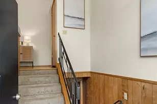 6037 NE 61st St, Seattle, WA 98115 - Photo 2