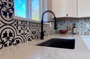 302 E Washington Ave, Ellensburg, WA 98926 - Photo 12