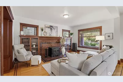 908 15th Avenue E, Seattle, WA 98112 - Photo 8