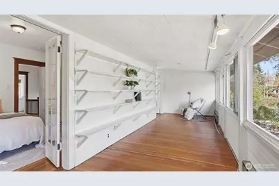 908 15th Avenue E, Seattle, WA 98112 - Photo 24