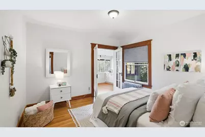908 15th Avenue E, Seattle, WA 98112 - Photo 22